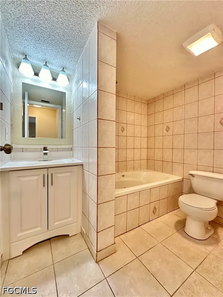 3706 Broadway Fort Myers FL 33901