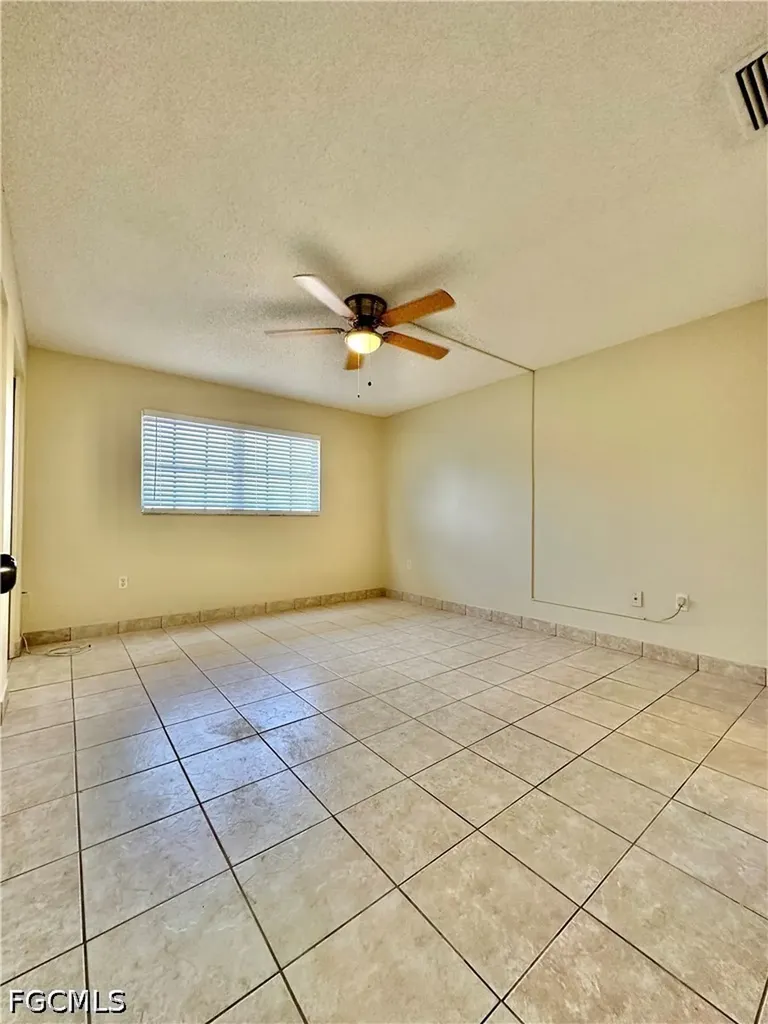 3706 Broadway Fort Myers FL 33901