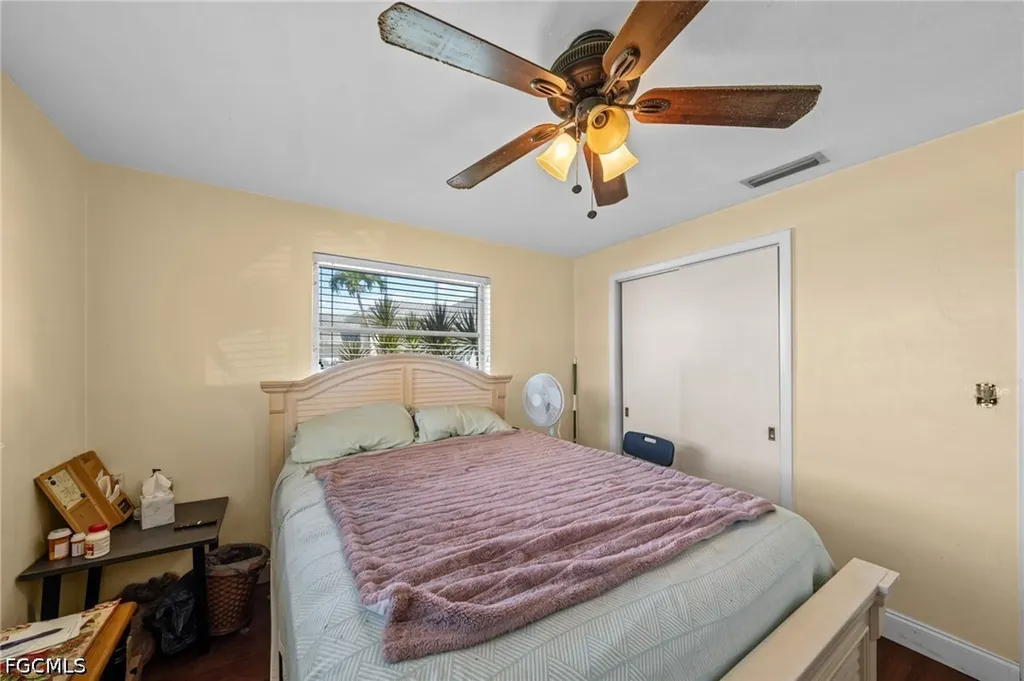 225 SW 45th Terrace Cape Coral FL 33914
