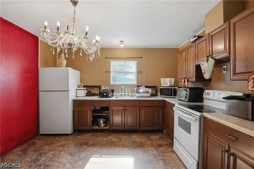 741 Alabama Avenue Clewiston FL 33440