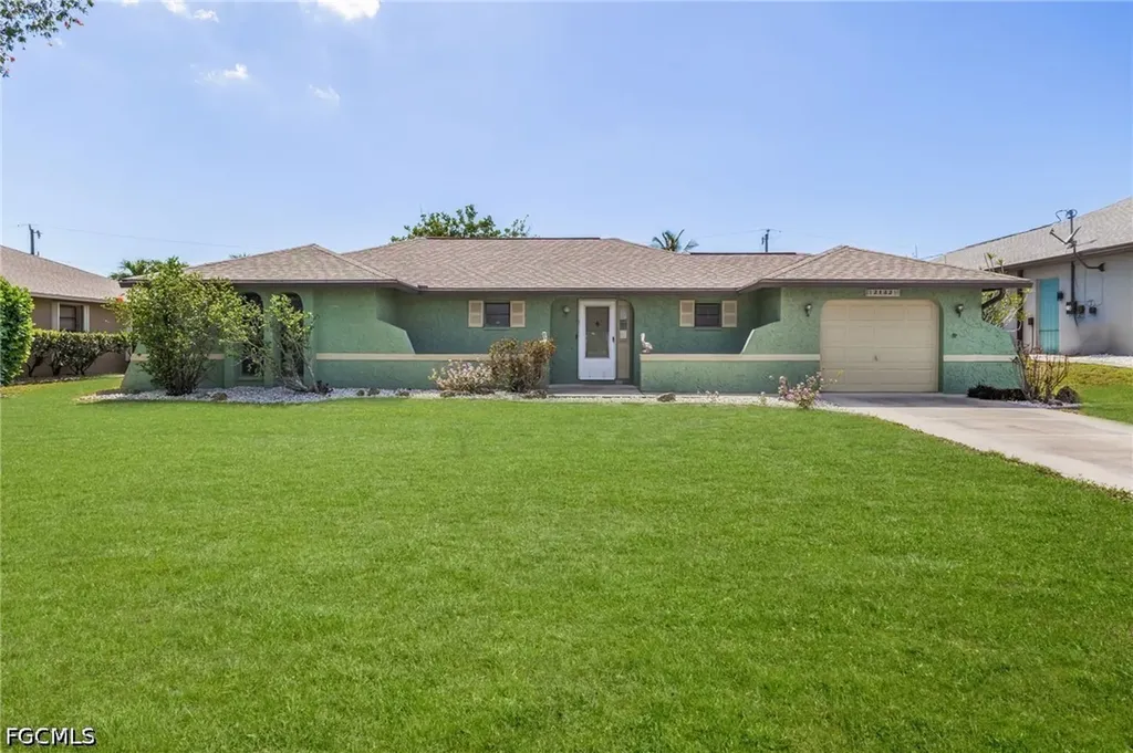 2132 SW 14th Place Cape Coral FL 33991