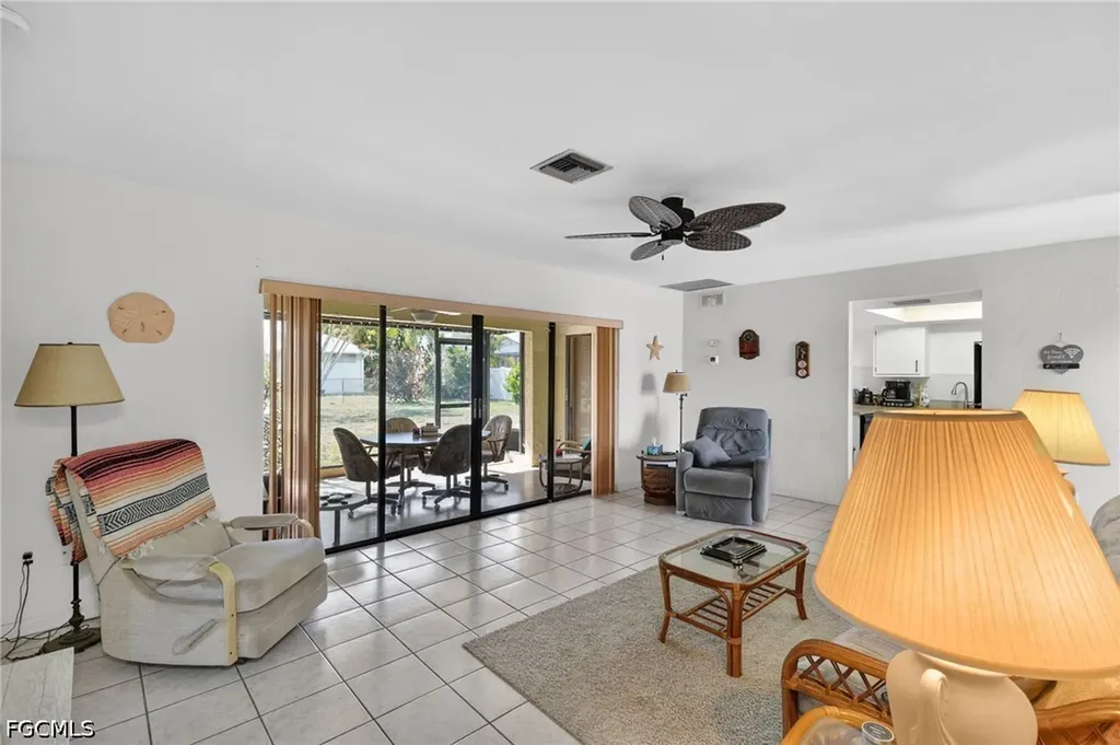 2132 SW 14th Place Cape Coral FL 33991
