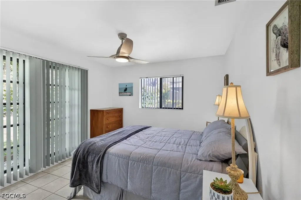 2132 SW 14th Place Cape Coral FL 33991