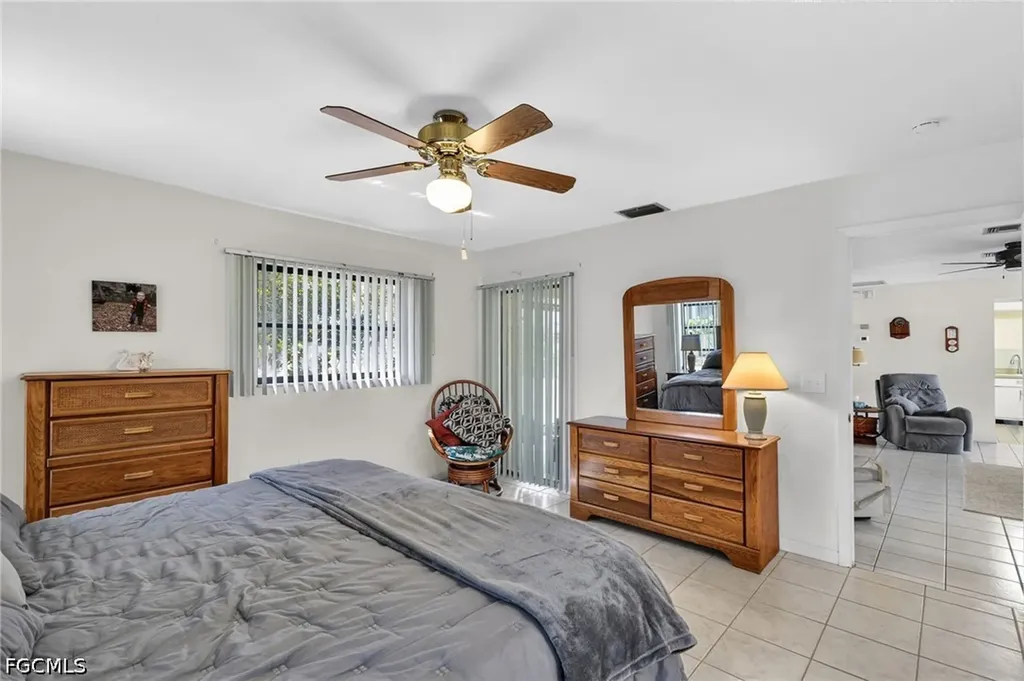 2132 SW 14th Place Cape Coral FL 33991