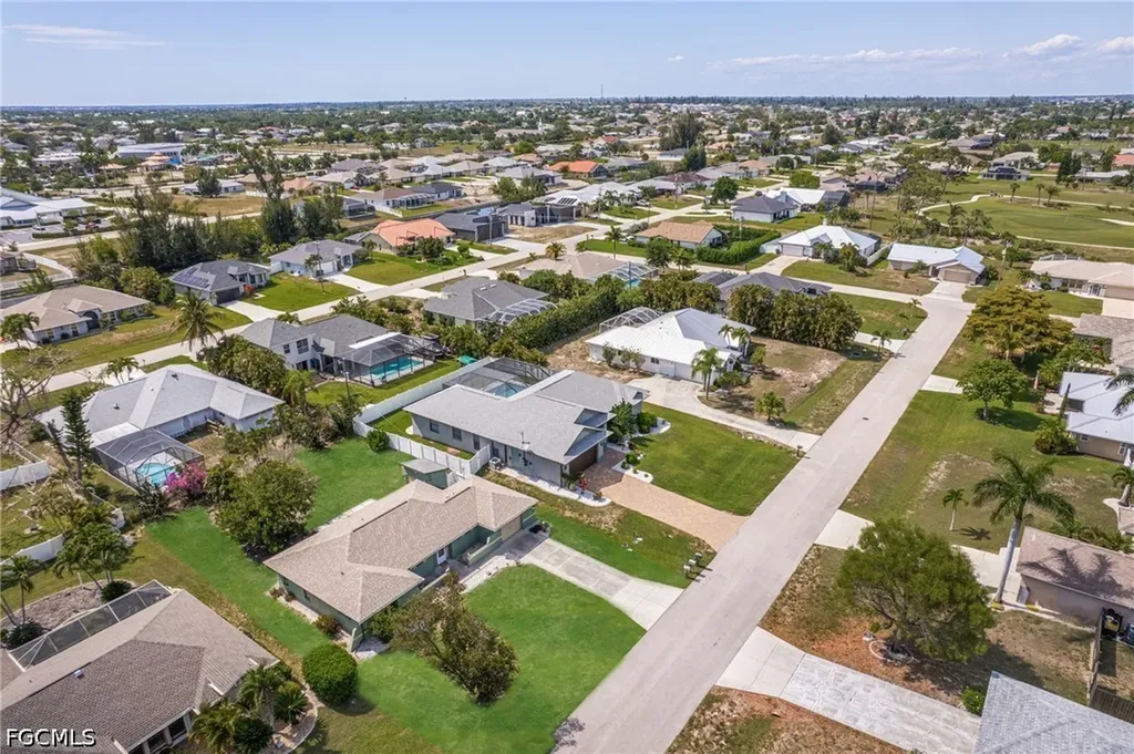 2132 SW 14th Place Cape Coral FL 33991