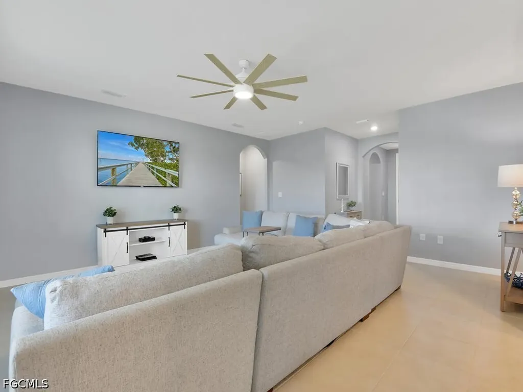 1426 SW Embers Terrace Cape Coral FL 33991