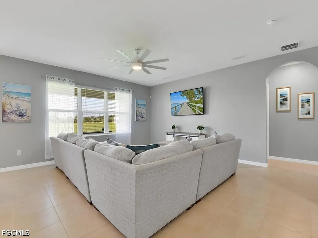 1426 SW Embers Terrace Cape Coral FL 33991