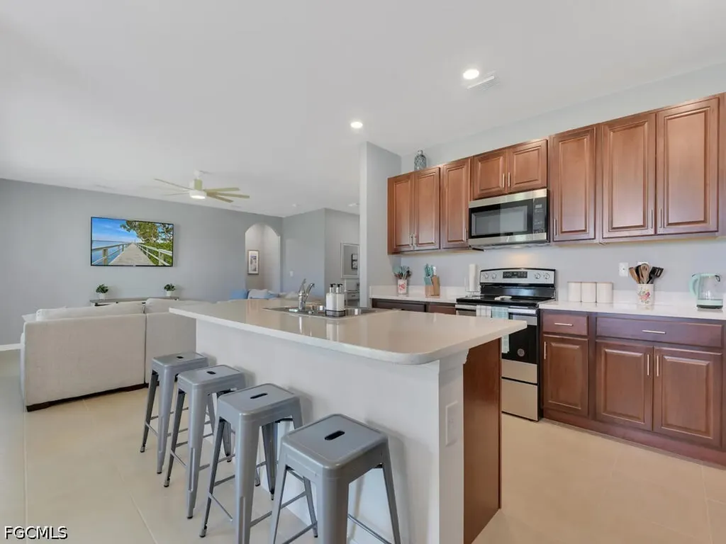 1426 SW Embers Terrace Cape Coral FL 33991