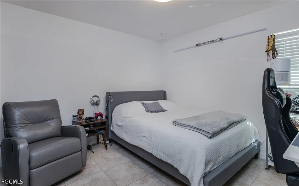 2522 NW 11th Street Cape Coral FL 33993