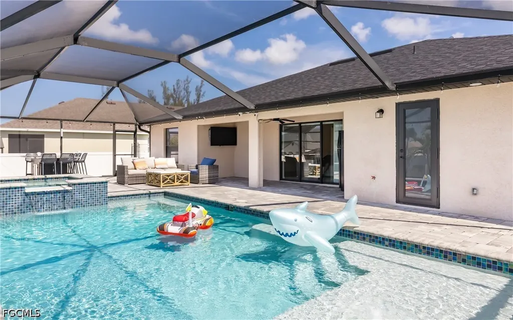2522 NW 11th Street Cape Coral FL 33993