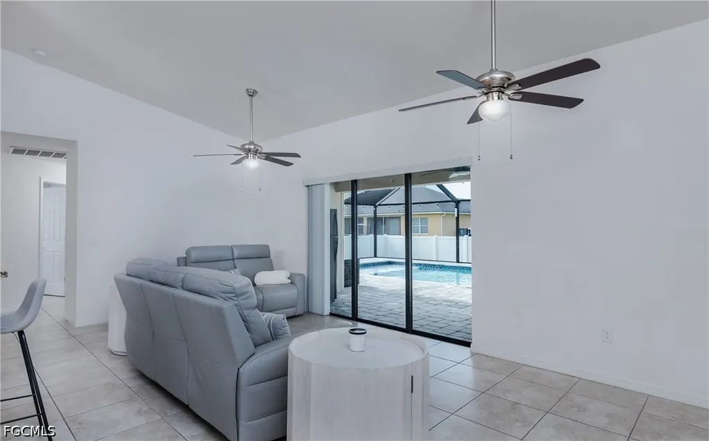 2522 NW 11th Street Cape Coral FL 33993