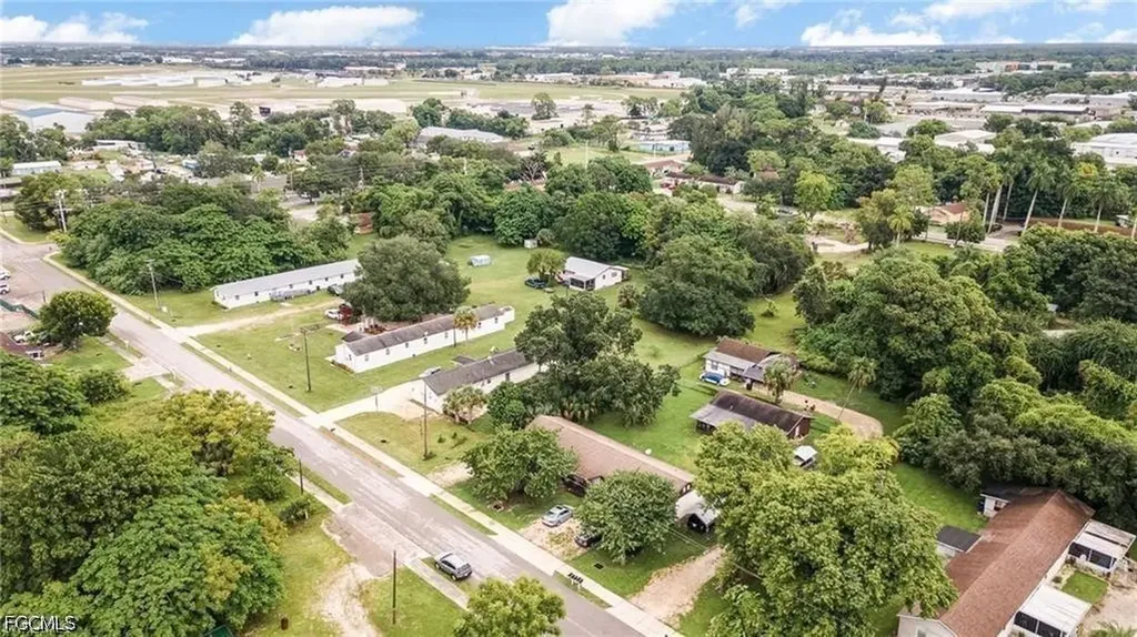 102 3rd Street Fort Myers FL 33907