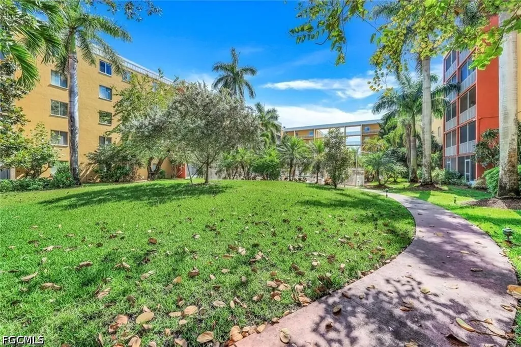2366 E Mall Drive Fort Myers FL 33901