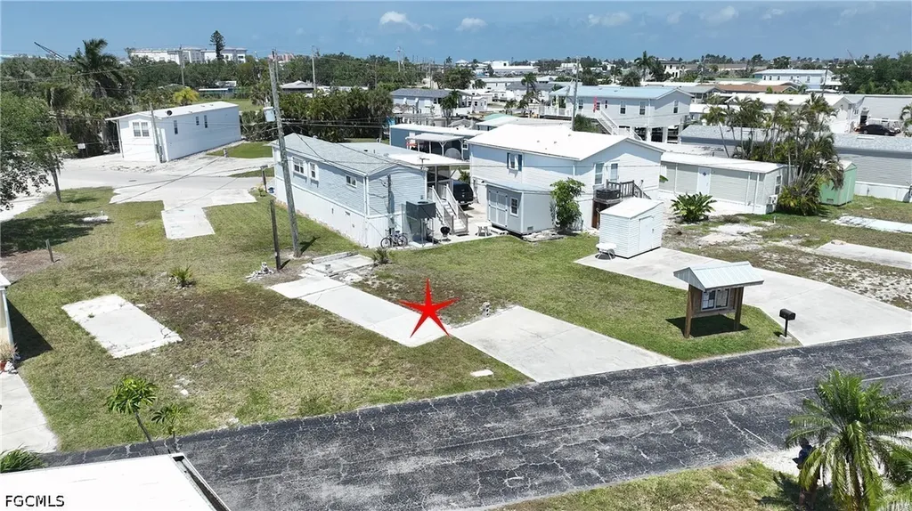 8 Helen Lane Fort Myers Beach FL 33931