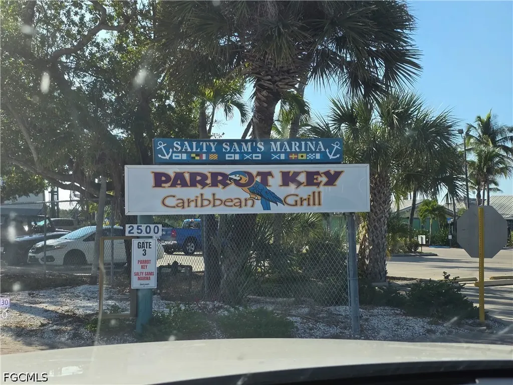 8 Helen Lane Fort Myers Beach FL 33931