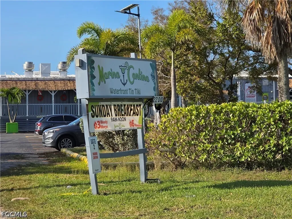 8 Helen Lane Fort Myers Beach FL 33931