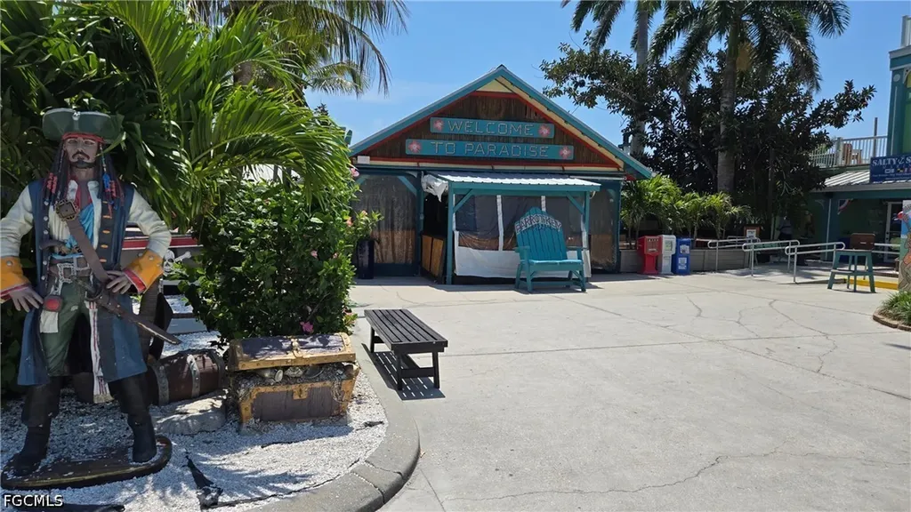 8 Helen Lane Fort Myers Beach FL 33931