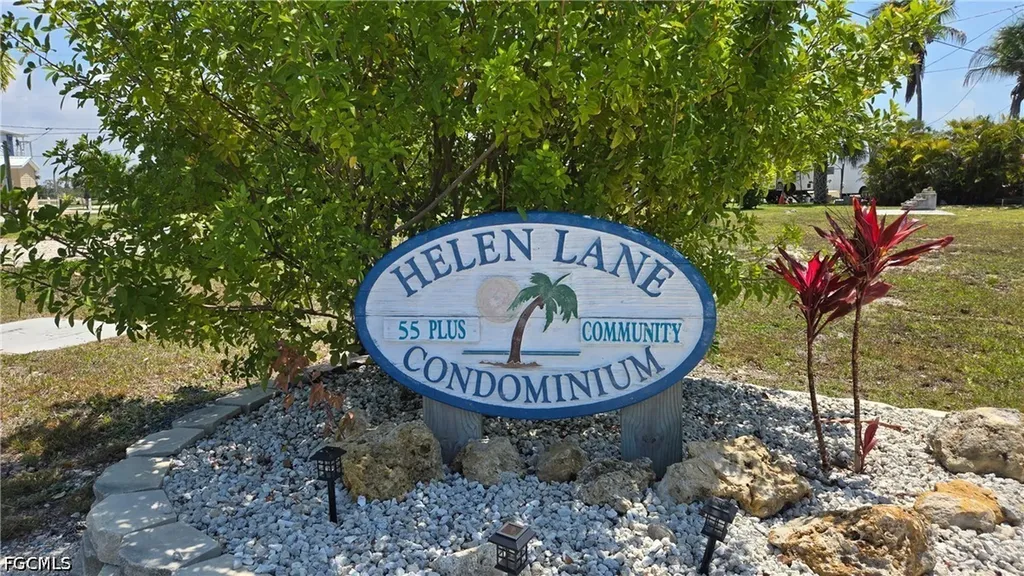 8 Helen Lane Fort Myers Beach FL 33931