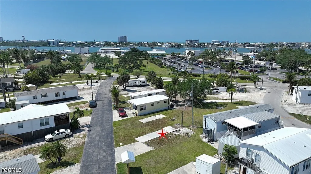 8 Helen Lane Fort Myers Beach FL 33931