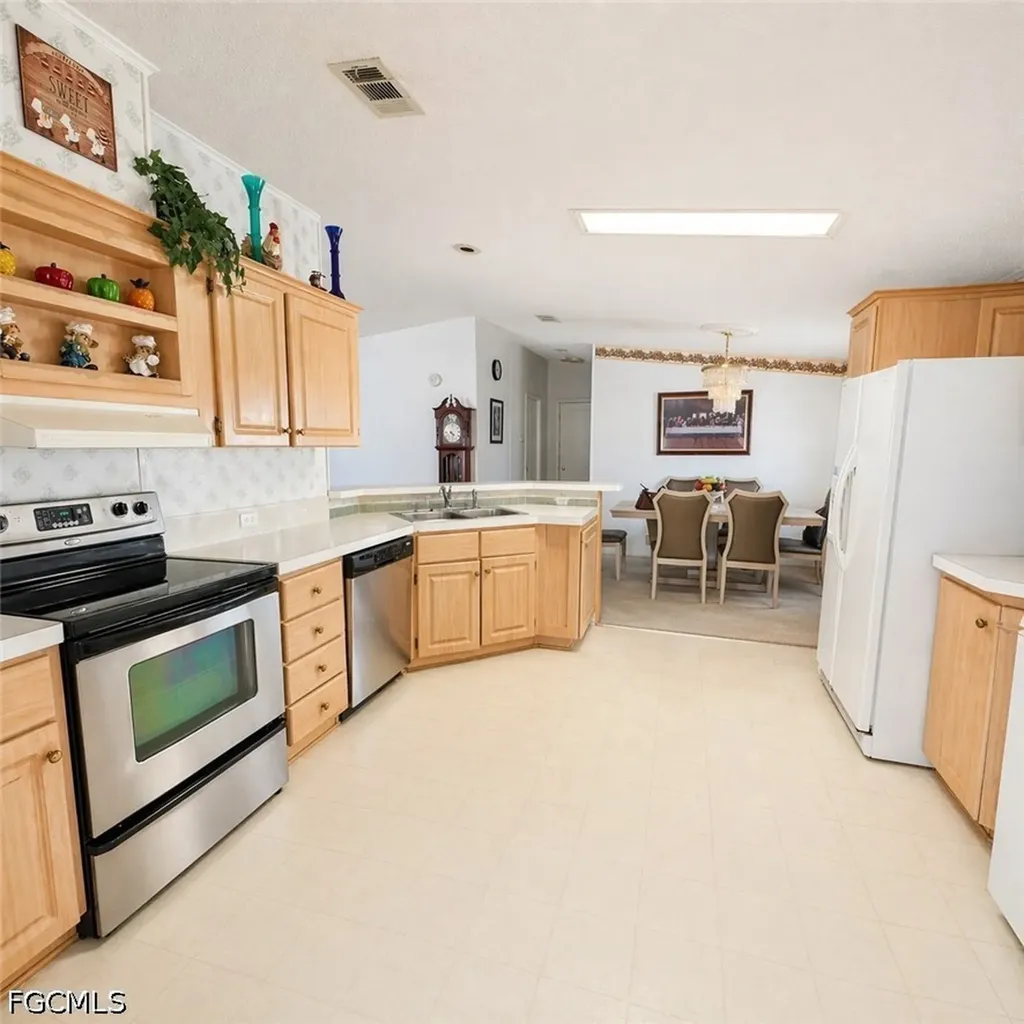 2520 Brownell Court North Fort Myers FL 33917