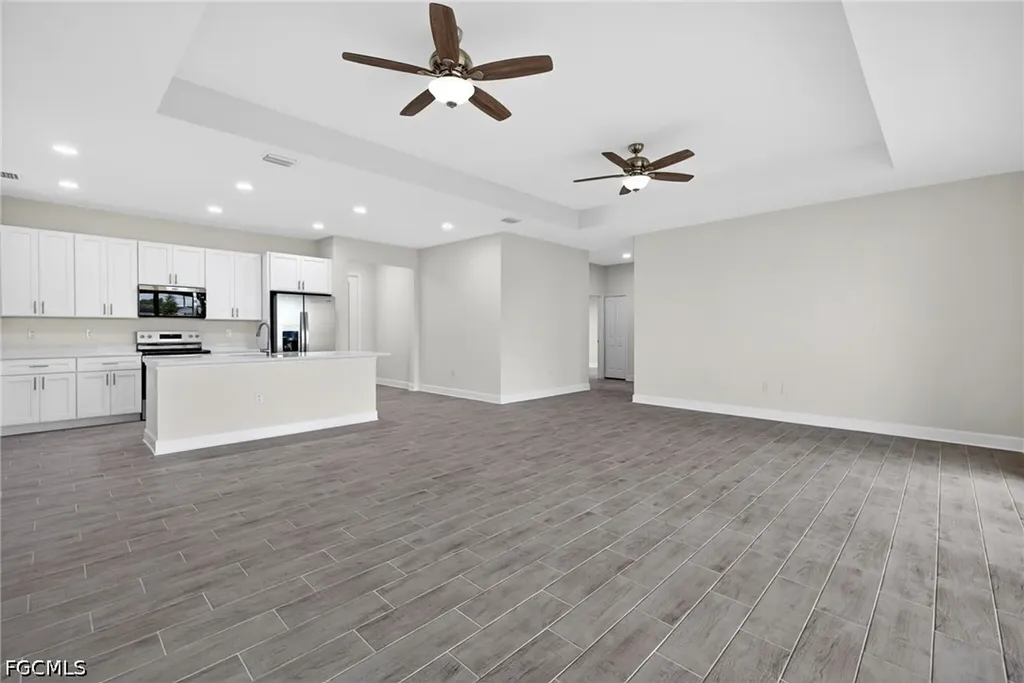 529 NW 23rd Street Cape Coral FL 33993