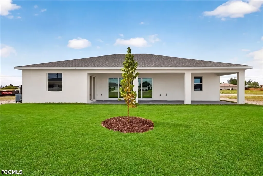 529 NW 23rd Street Cape Coral FL 33993