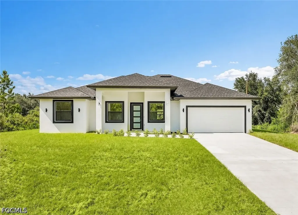 767 Nina Avenue S Lehigh Acres FL 33974