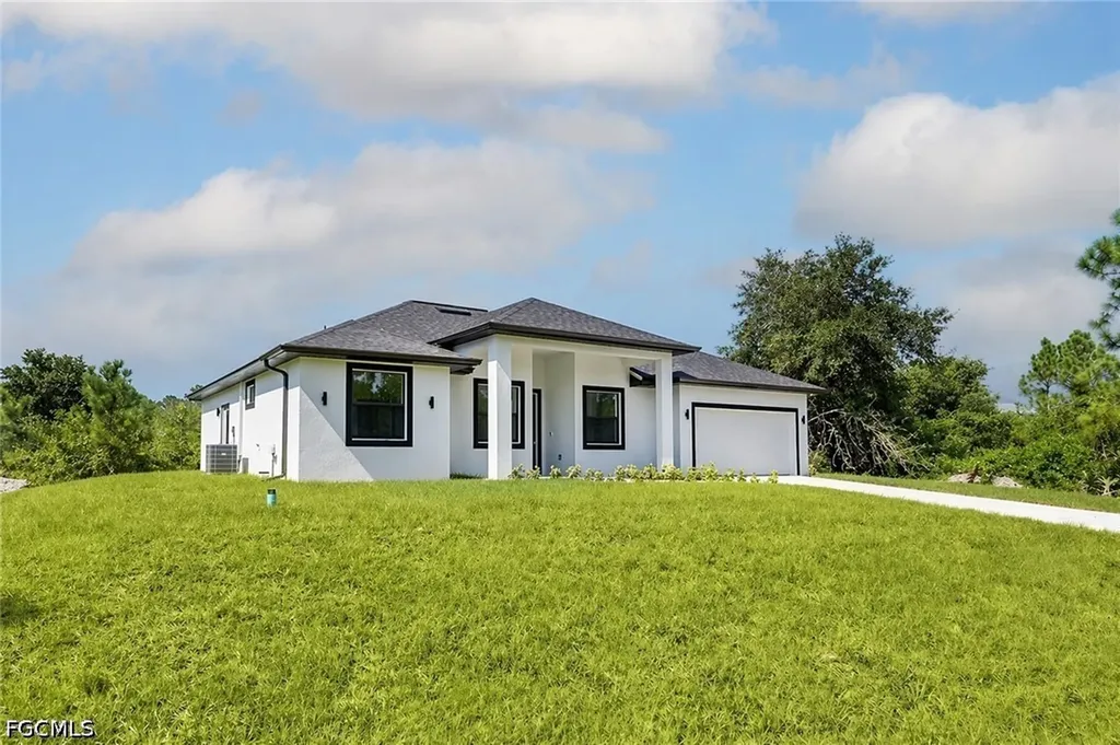 767 Nina Avenue S Lehigh Acres FL 33974