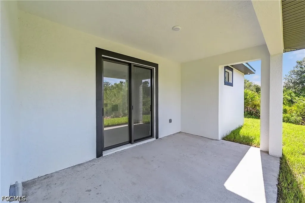 767 Nina Avenue S Lehigh Acres FL 33974