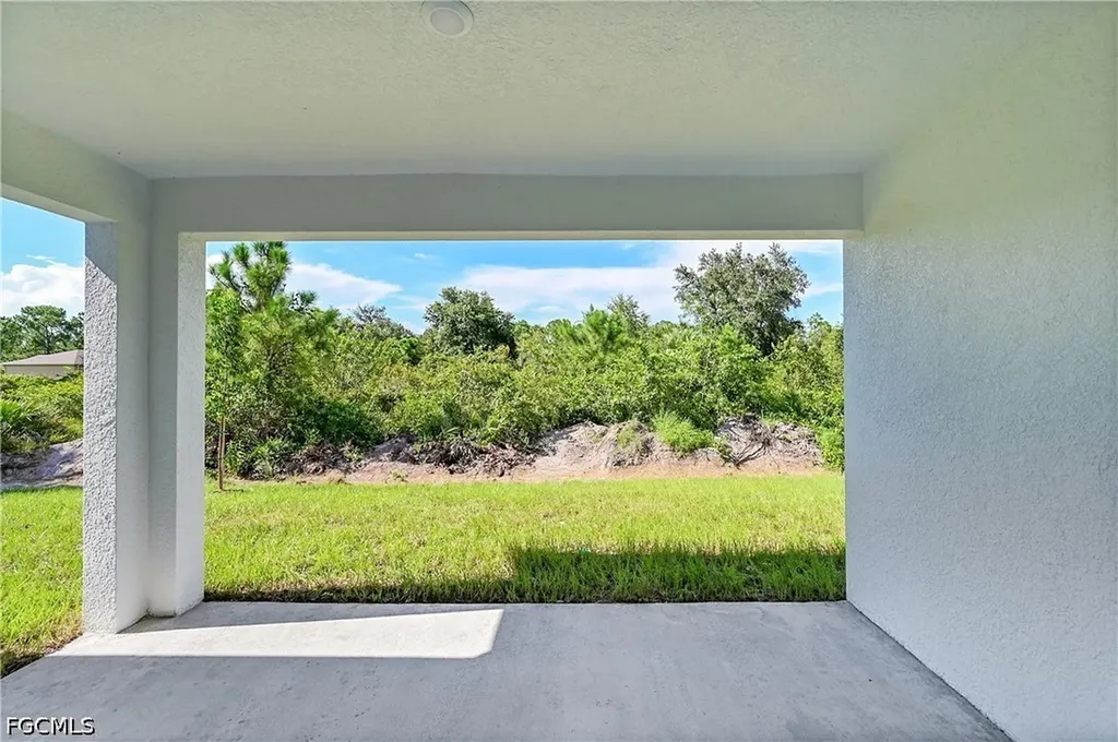 767 Nina Avenue S Lehigh Acres FL 33974