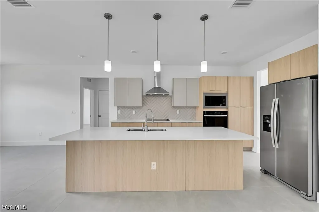 767 Nina Avenue S Lehigh Acres FL 33974