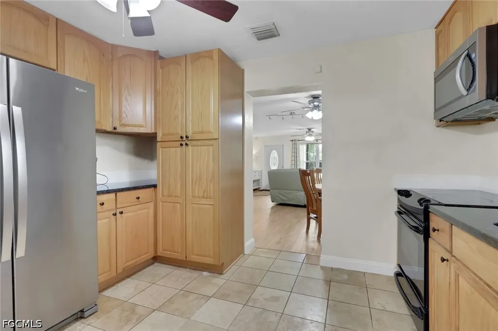 2431 Lippincott Road Alva FL 33920