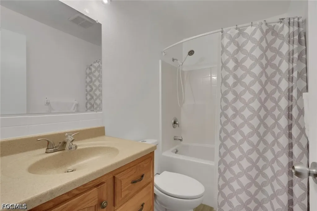 2431 Lippincott Road Alva FL 33920