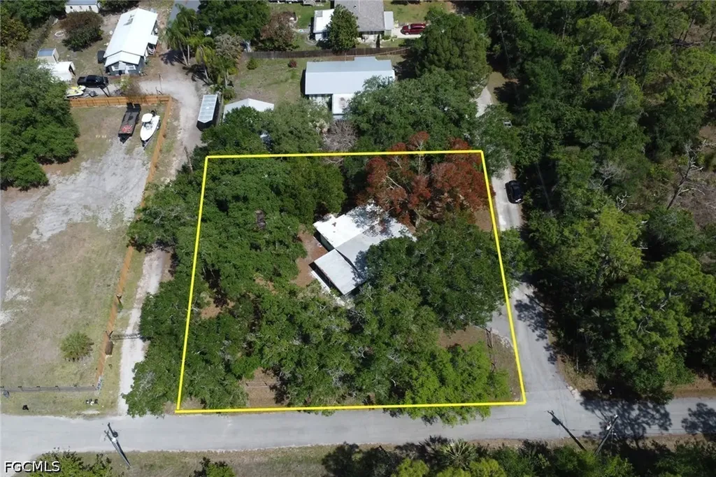 2431 Lippincott Road Alva FL 33920