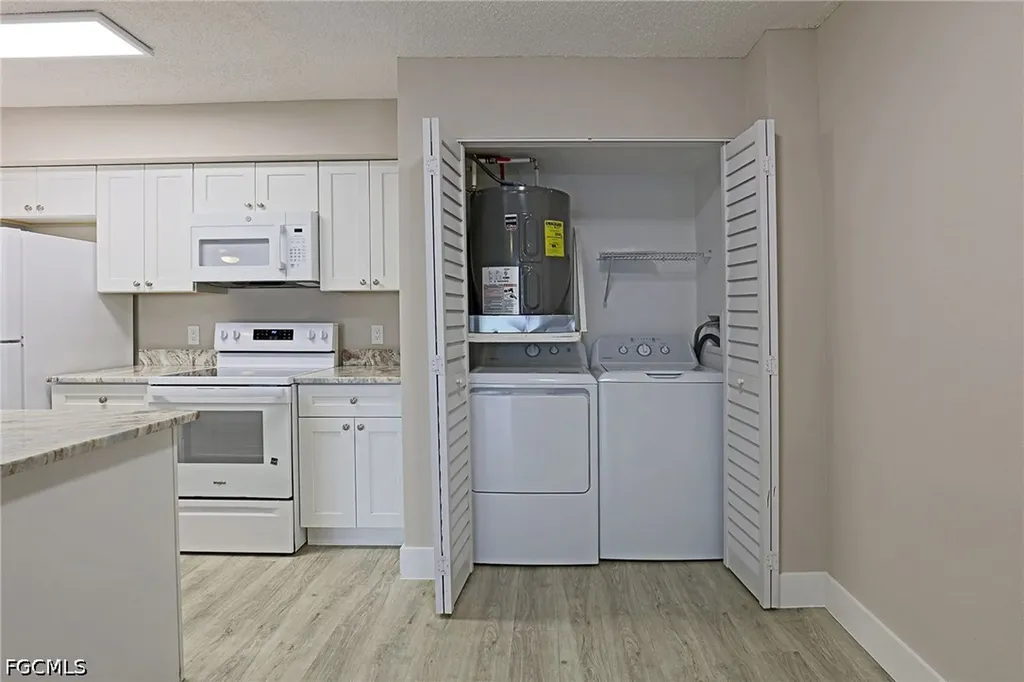 5307 Summerlin Road Fort Myers FL 33919