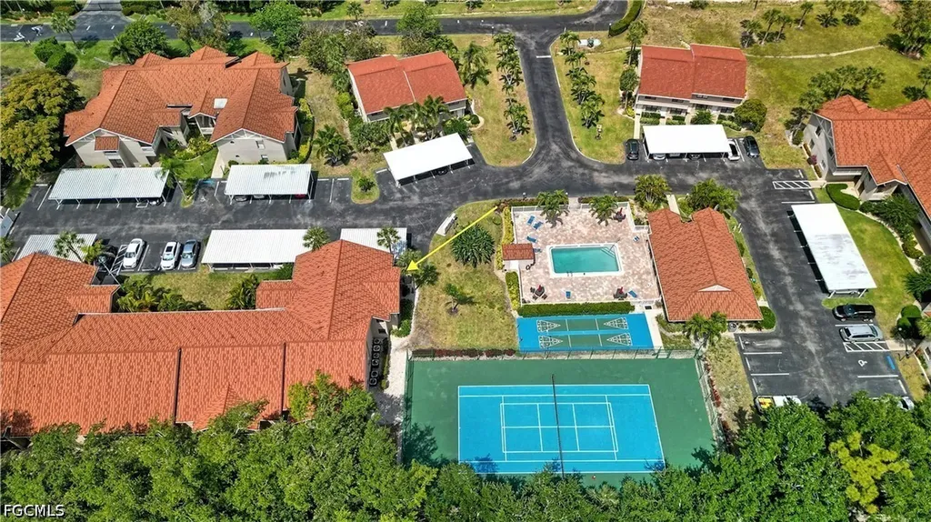 9627 Eaton Gardens Lane Fort Myers FL 33919