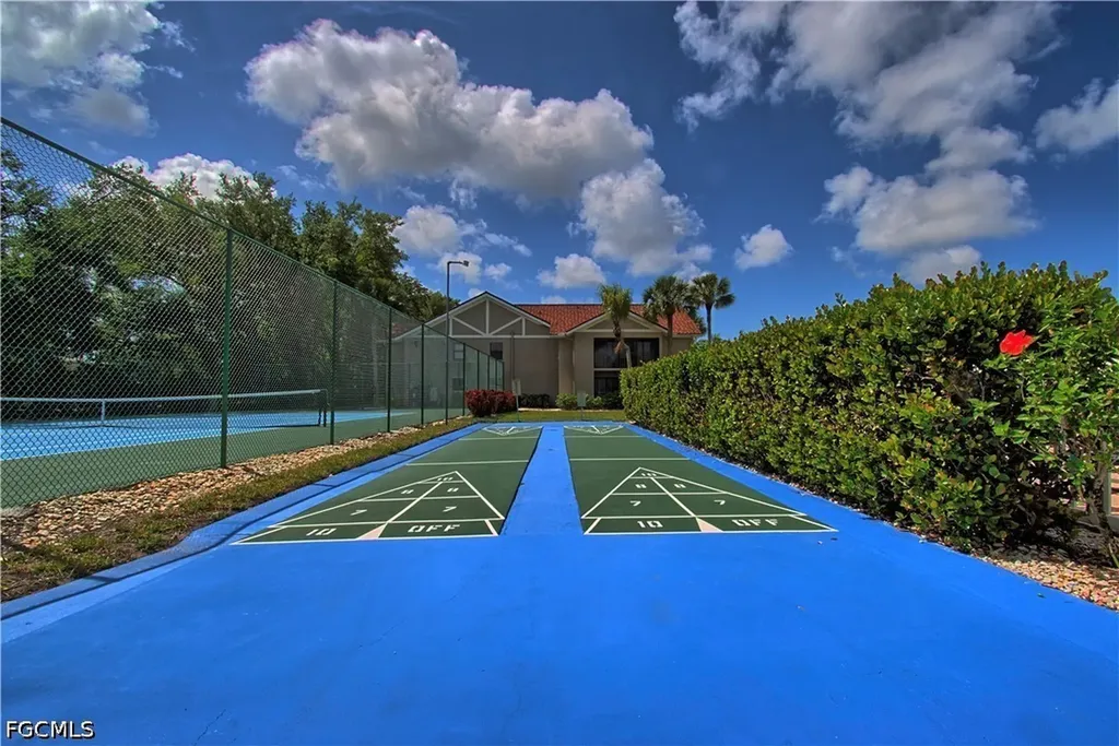 9627 Eaton Gardens Lane Fort Myers FL 33919