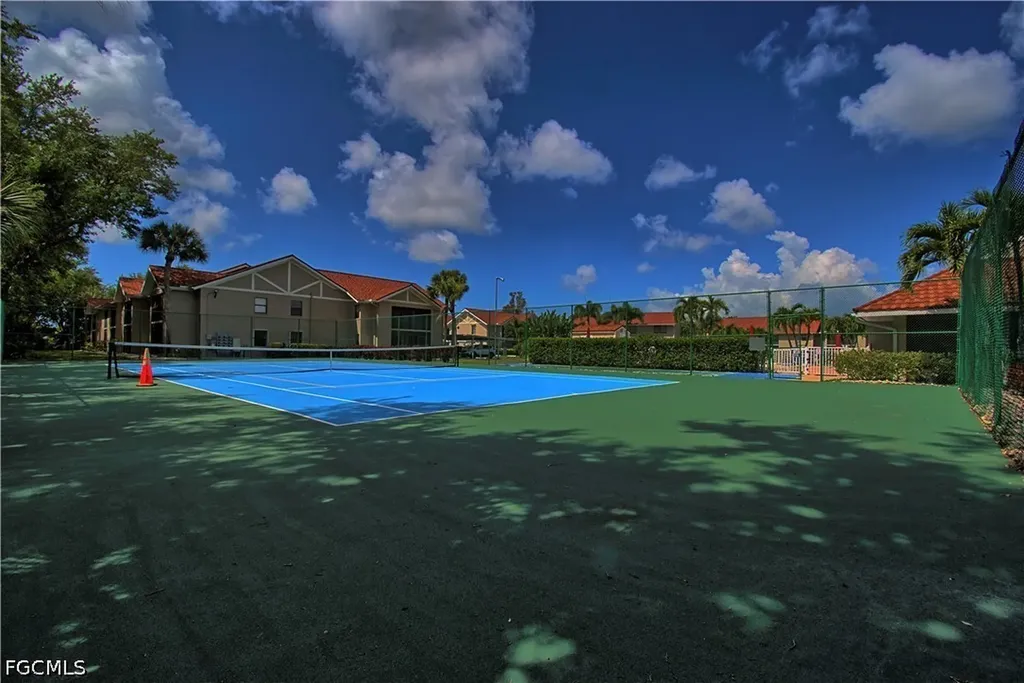 9627 Eaton Gardens Lane Fort Myers FL 33919