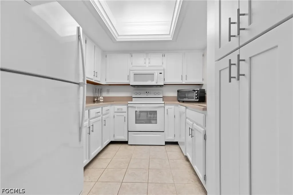 9627 Eaton Gardens Lane Fort Myers FL 33919