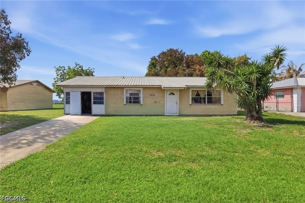 1132 Mississippi Avenue Clewiston FL 33440