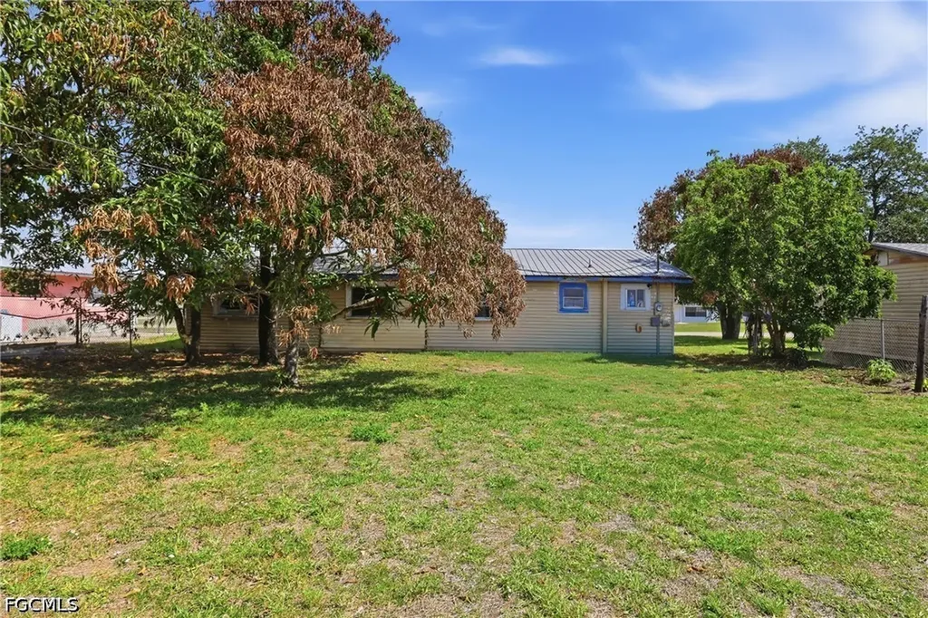 1132 Mississippi Avenue Clewiston FL 33440