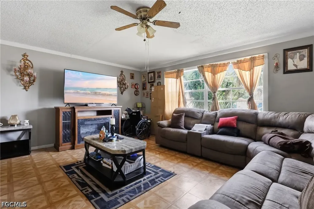 1132 Mississippi Avenue Clewiston FL 33440