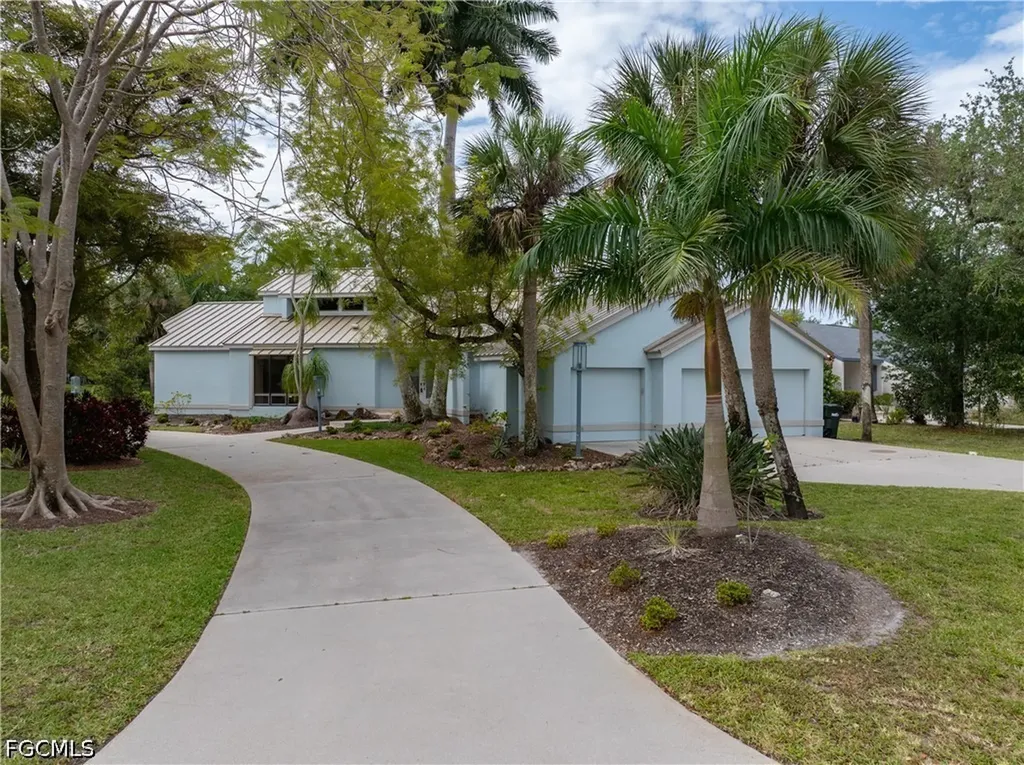 12331 Oak Brook Court Fort Myers FL 33908