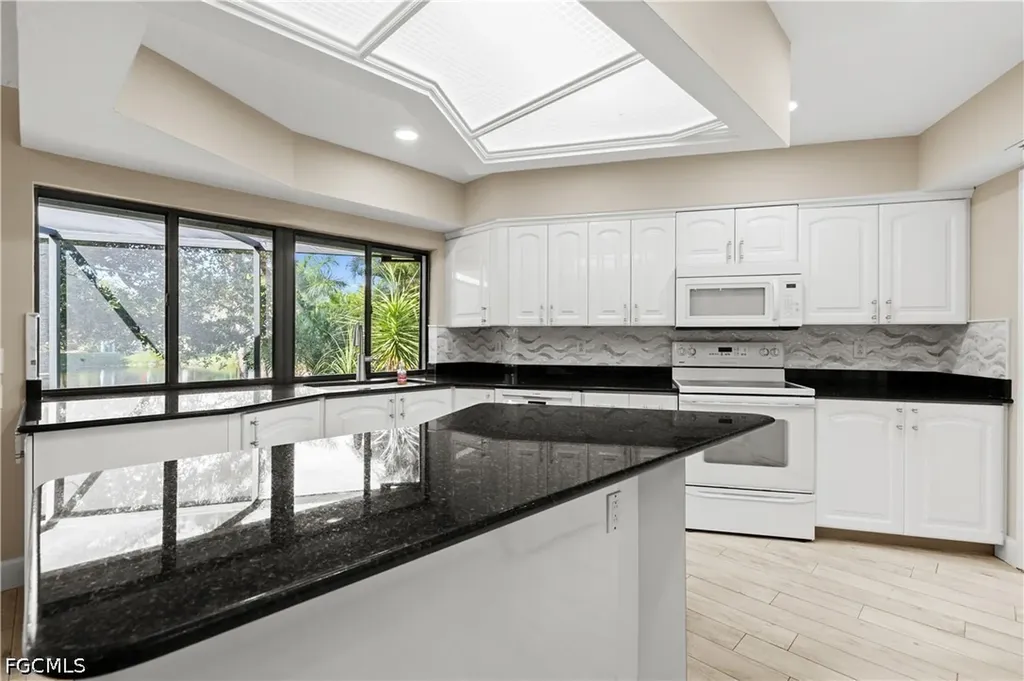 12331 Oak Brook Court Fort Myers FL 33908
