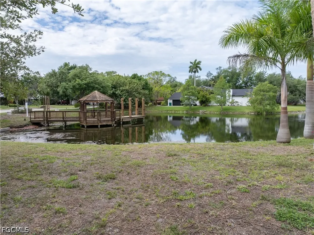 12331 Oak Brook Court Fort Myers FL 33908