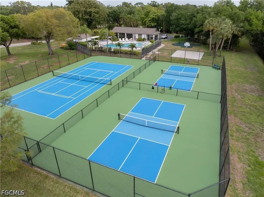 12331 Oak Brook Court Fort Myers FL 33908