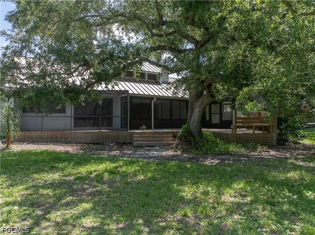 12331 Oak Brook Court Fort Myers FL 33908