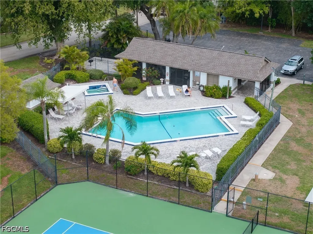 12331 Oak Brook Court Fort Myers FL 33908