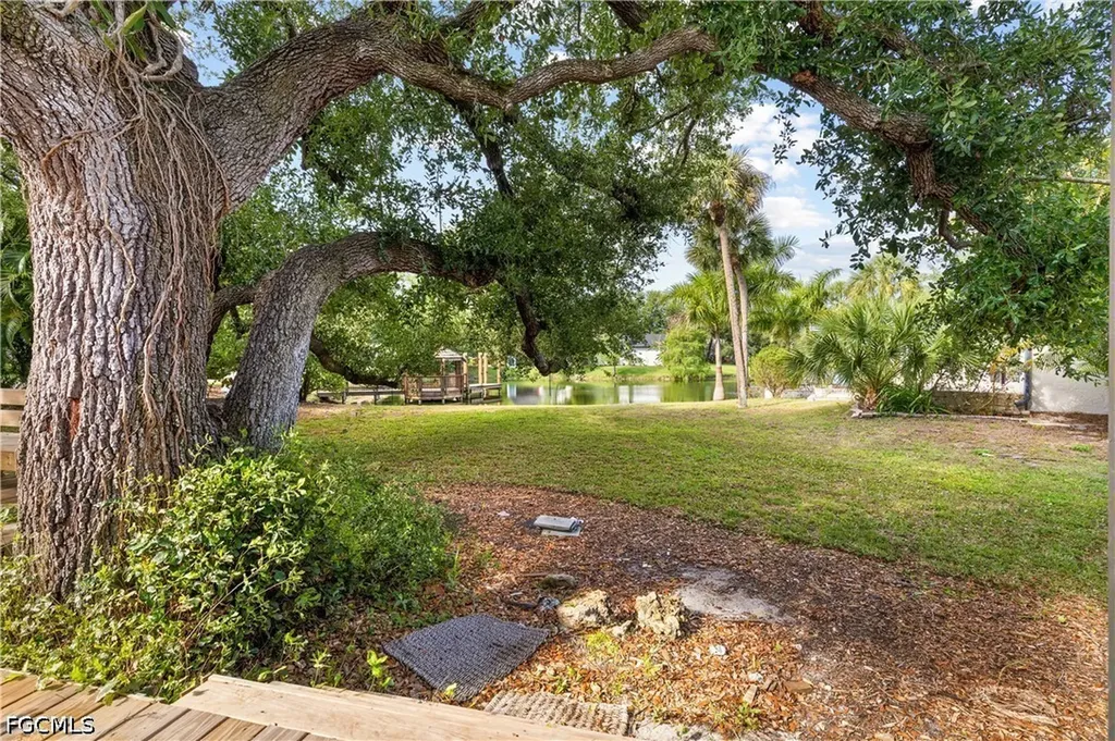 12331 Oak Brook Court Fort Myers FL 33908