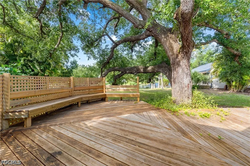 12331 Oak Brook Court Fort Myers FL 33908